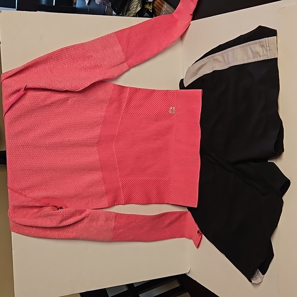 2 For 1 Ladies Workout Set. - Picture 10 of 12